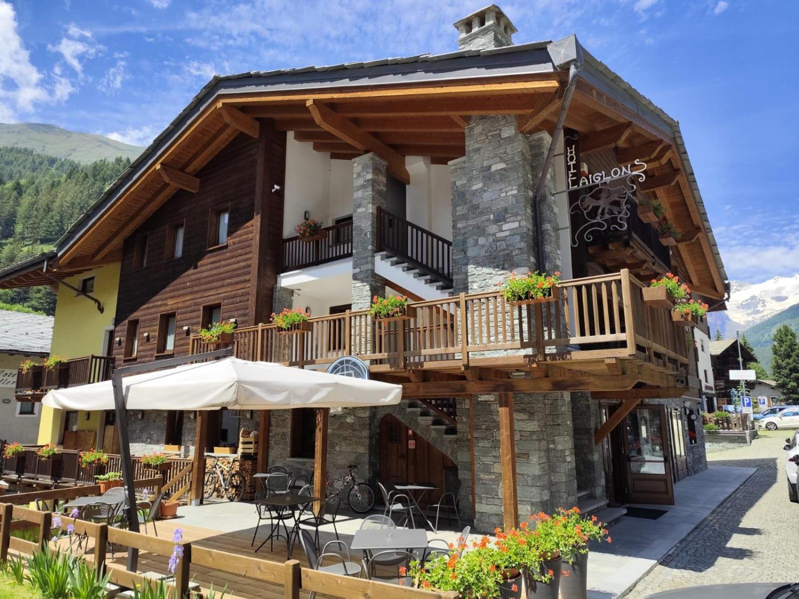 Hotel L' Aiglon Champoluc Εξωτερικό φωτογραφία