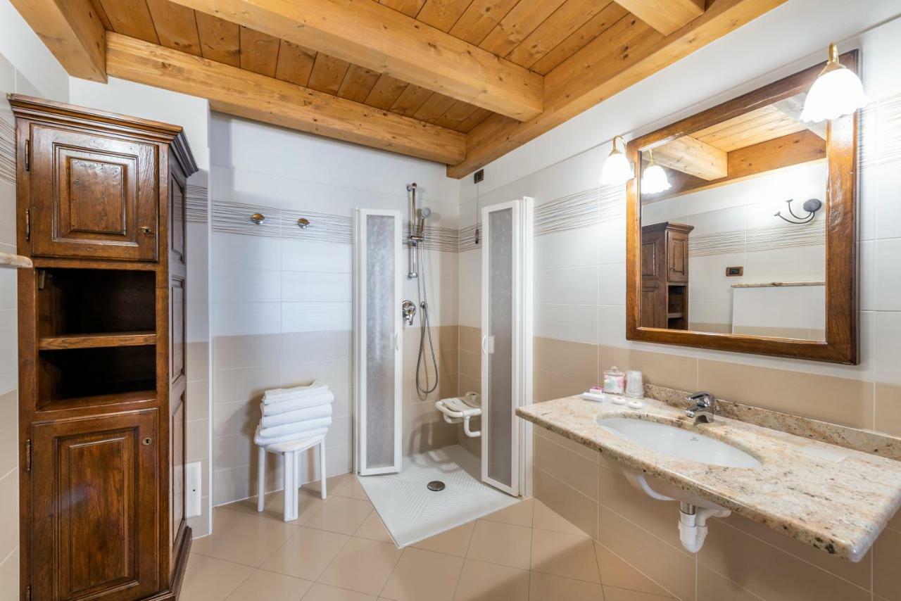 Hotel L' Aiglon Champoluc Εξωτερικό φωτογραφία