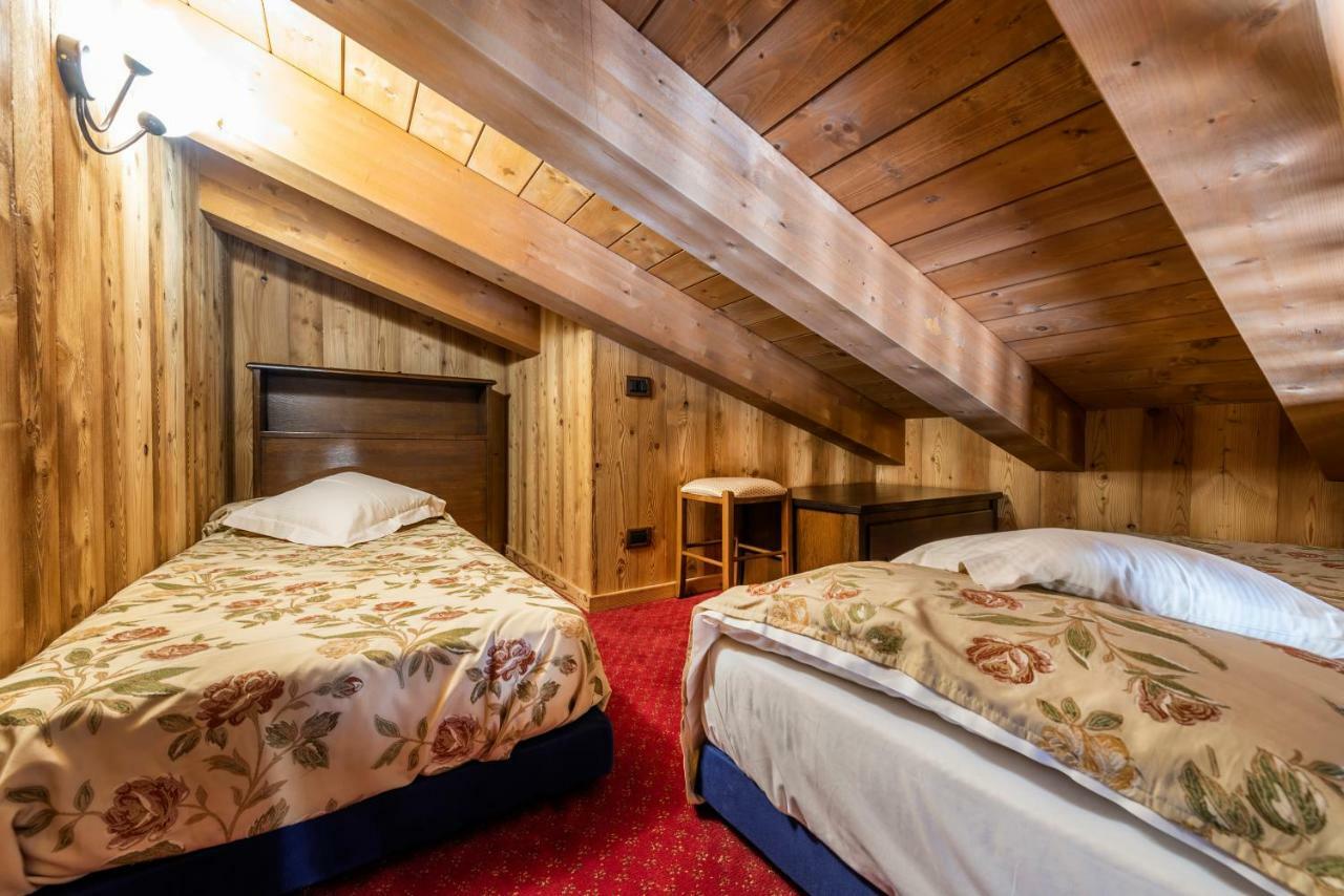 Hotel L' Aiglon Champoluc Εξωτερικό φωτογραφία